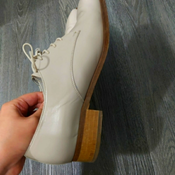 ✨HP✨Pertini Laced Shoes - Picture 7 of 8